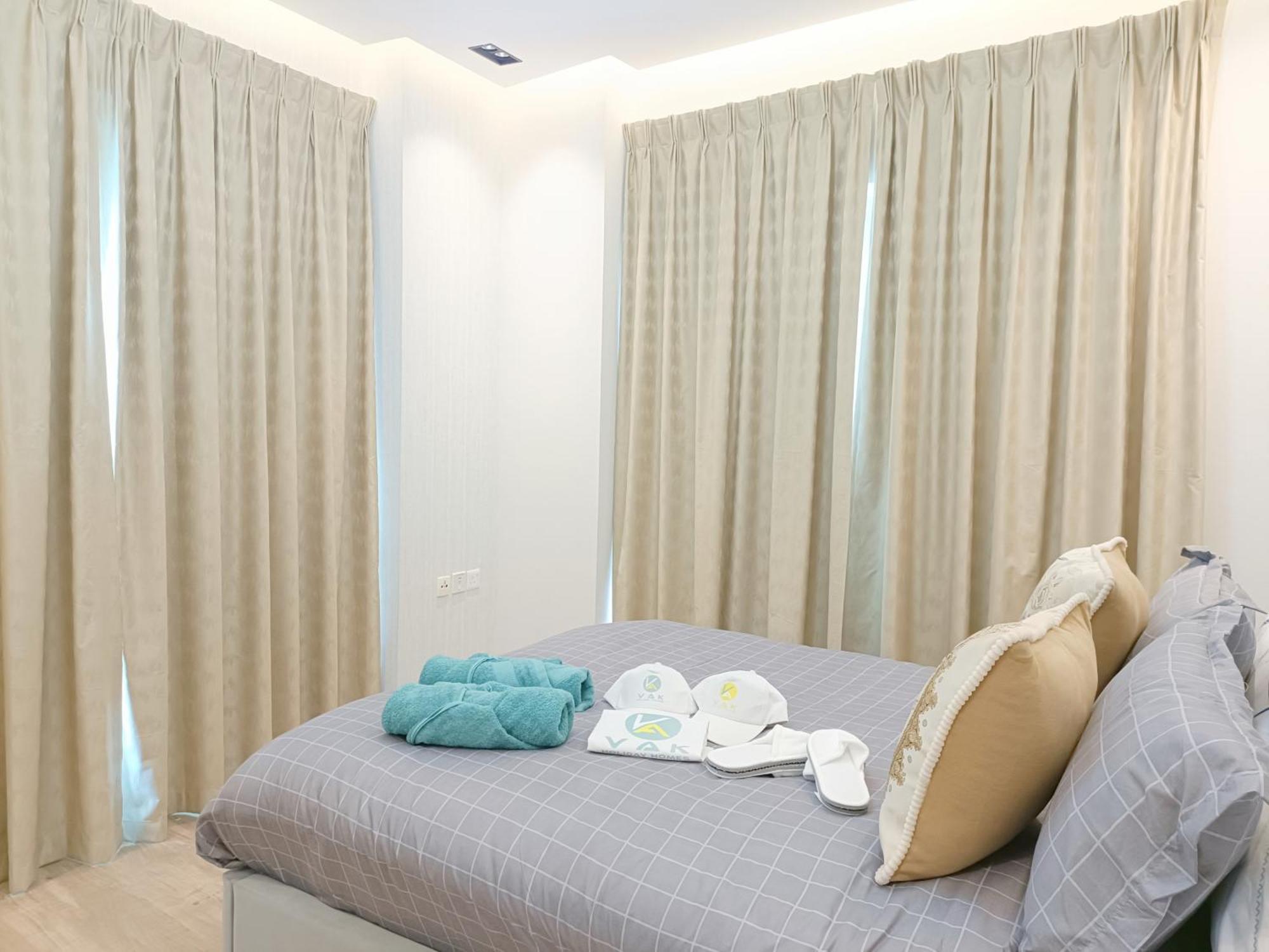 Fully Furnished 2 Bedroom In Marina *